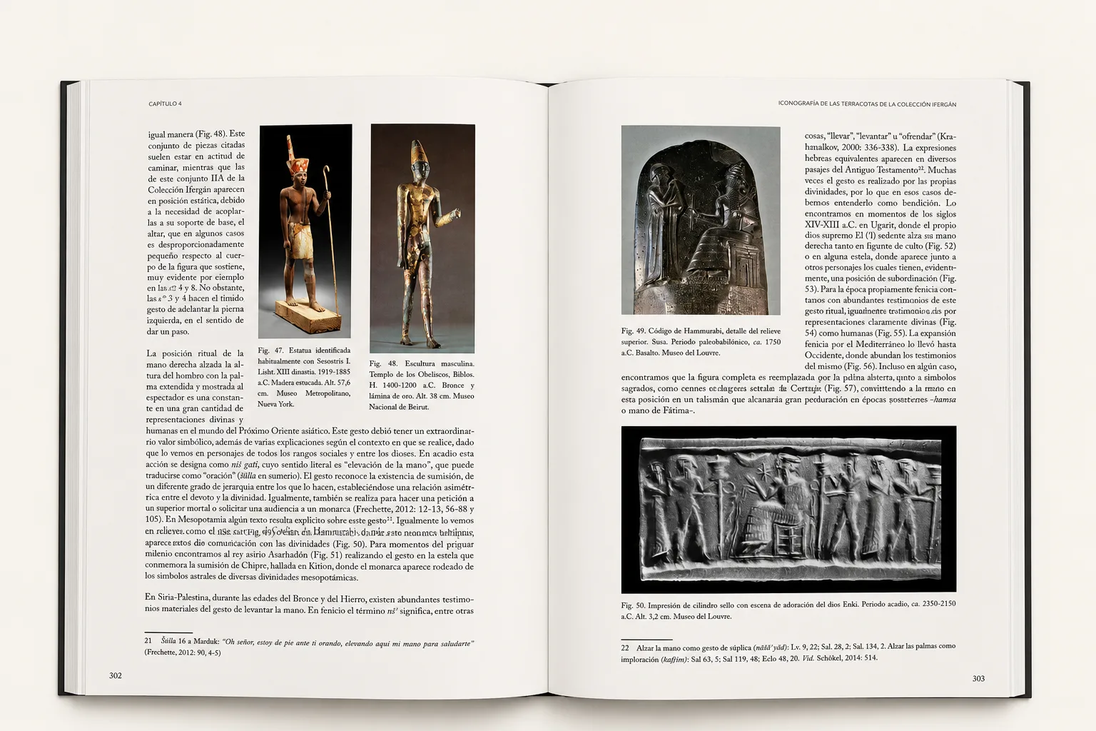 Doble página interior con figuras numeradas, texto a dos columnas y notas al pie